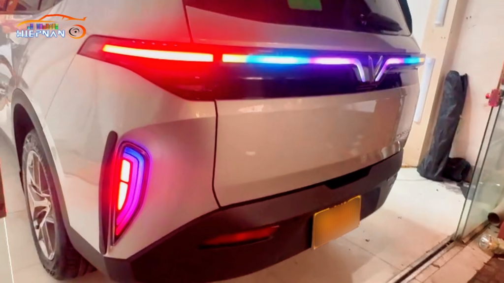 Limo Green Nâng cấp đèn LED hậu