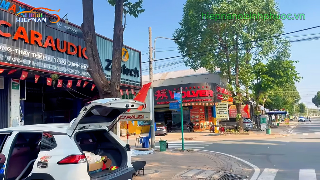 VF3 độ đẹp tại Hiệp Nano Car Audio